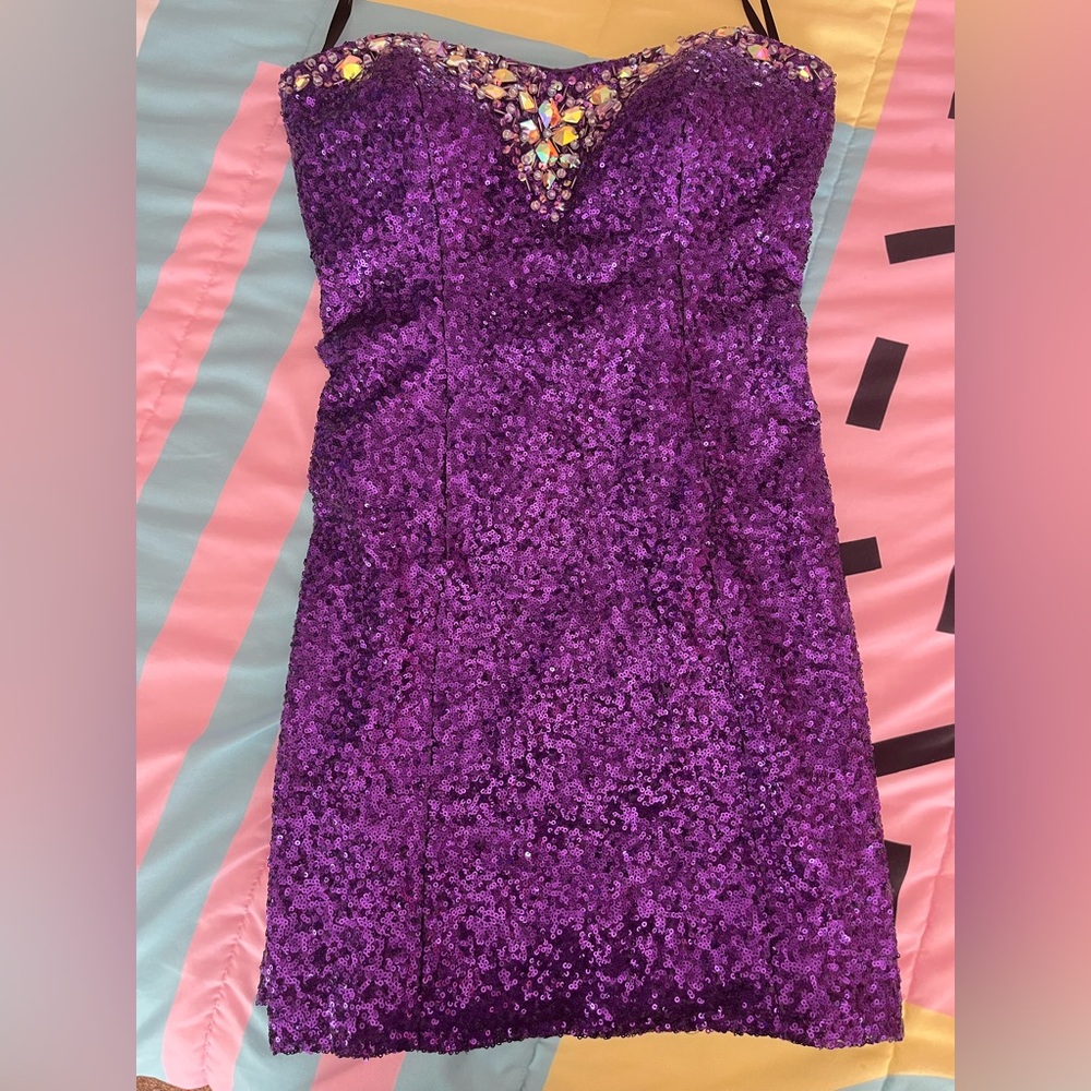 Purple Bedazzled Runway Pageantry Dress - Size 6 - Purple